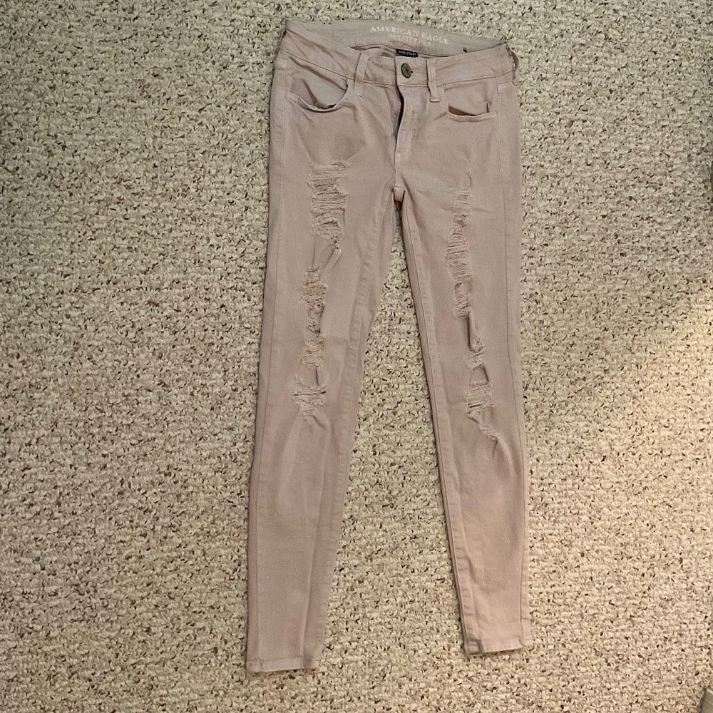 American Eagle Super Stretch Distressed Skinny Jeans Beige/Tan Size 2 regular